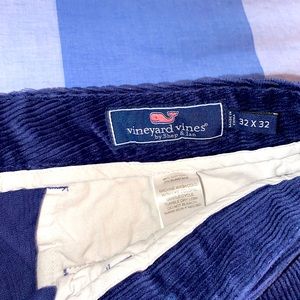 Vineyard vines "breaker" skier slim, corduroy
